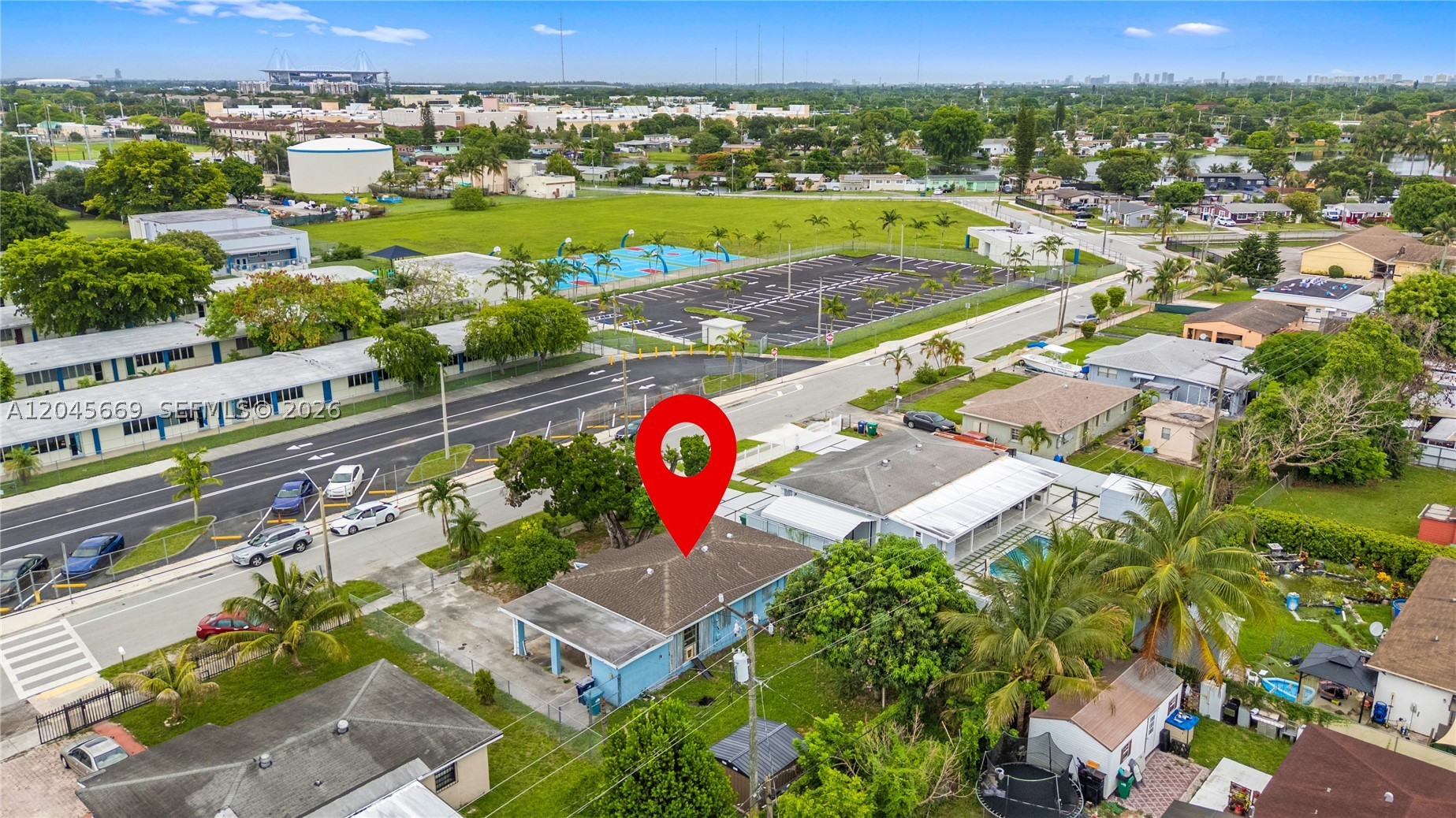 MYRTLE GROVE - Residential