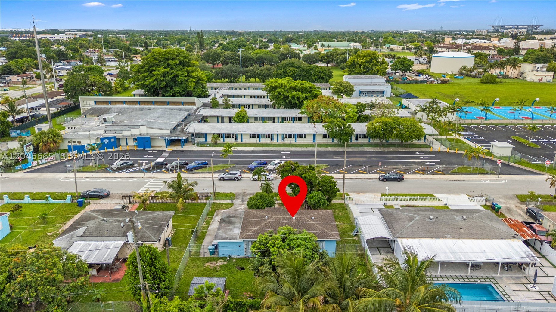 MYRTLE GROVE - Residential