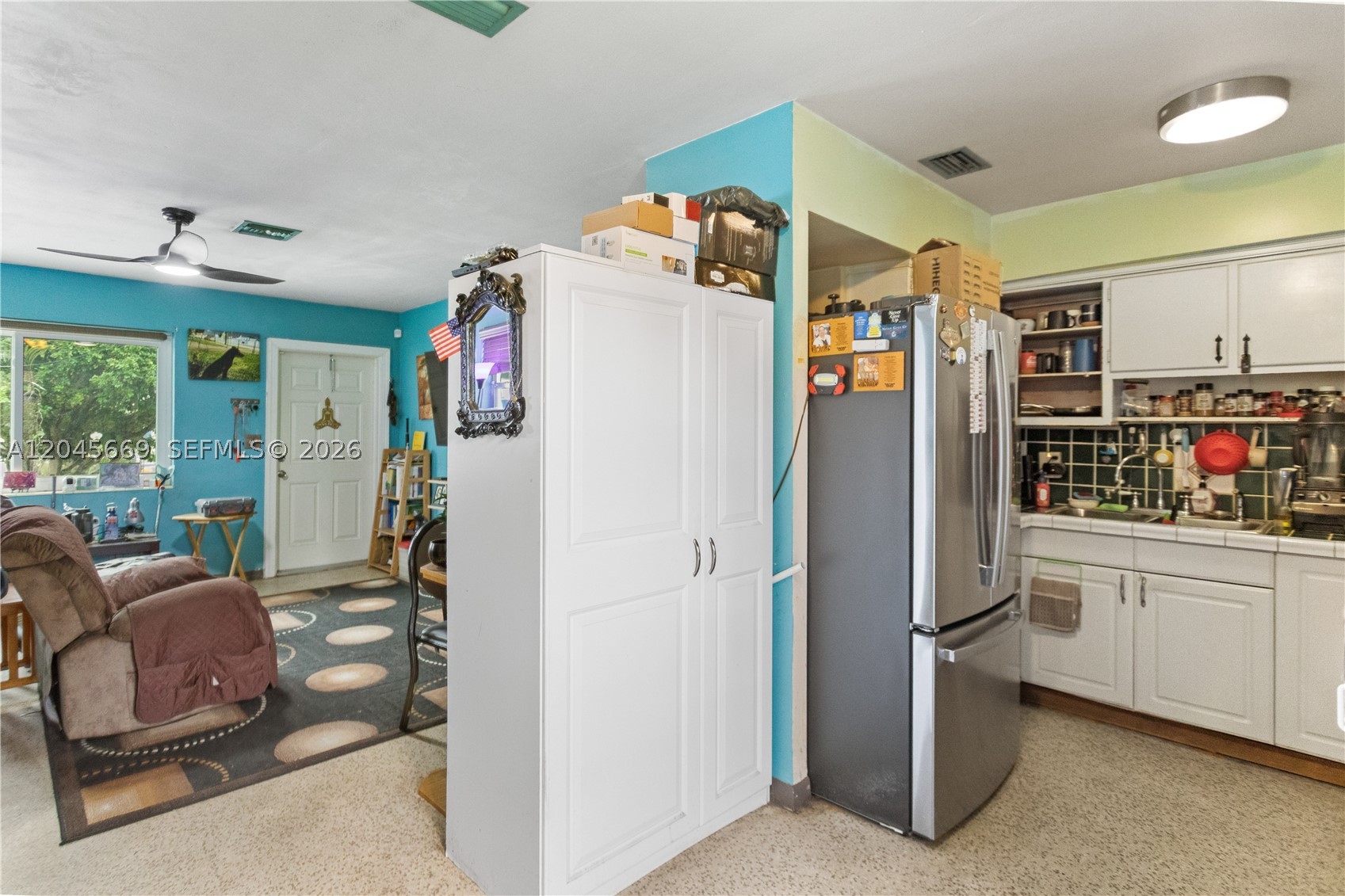MYRTLE GROVE - Residential