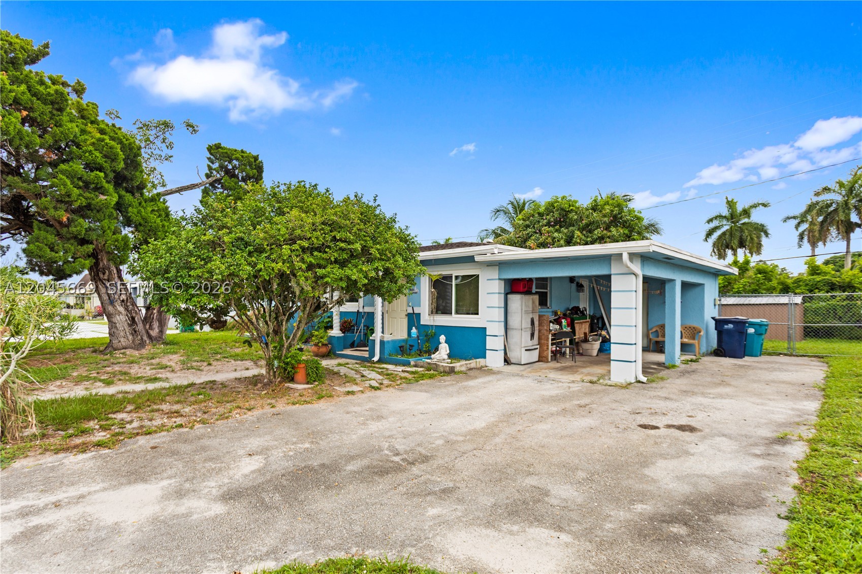 MYRTLE GROVE - Residential