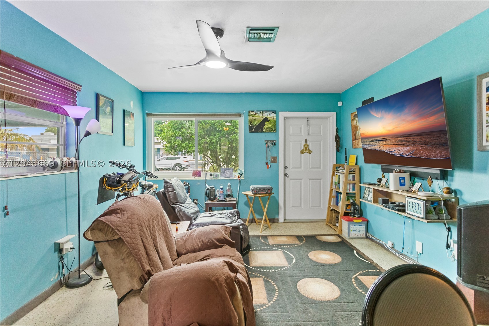 MYRTLE GROVE - Residential