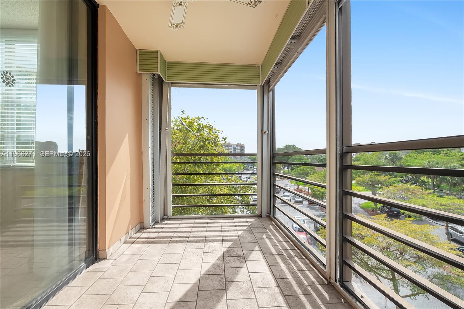 PARK PLACE CONDOMINIUM NO - Residential