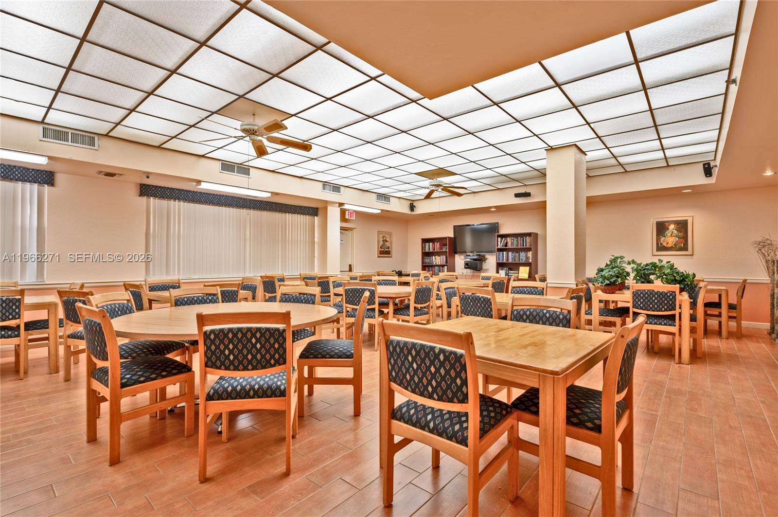 PARK PLACE CONDOMINIUM NO - Residential