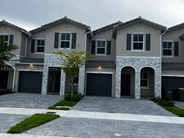 KEYS GATE RESIDENTIAL - Residential Lease