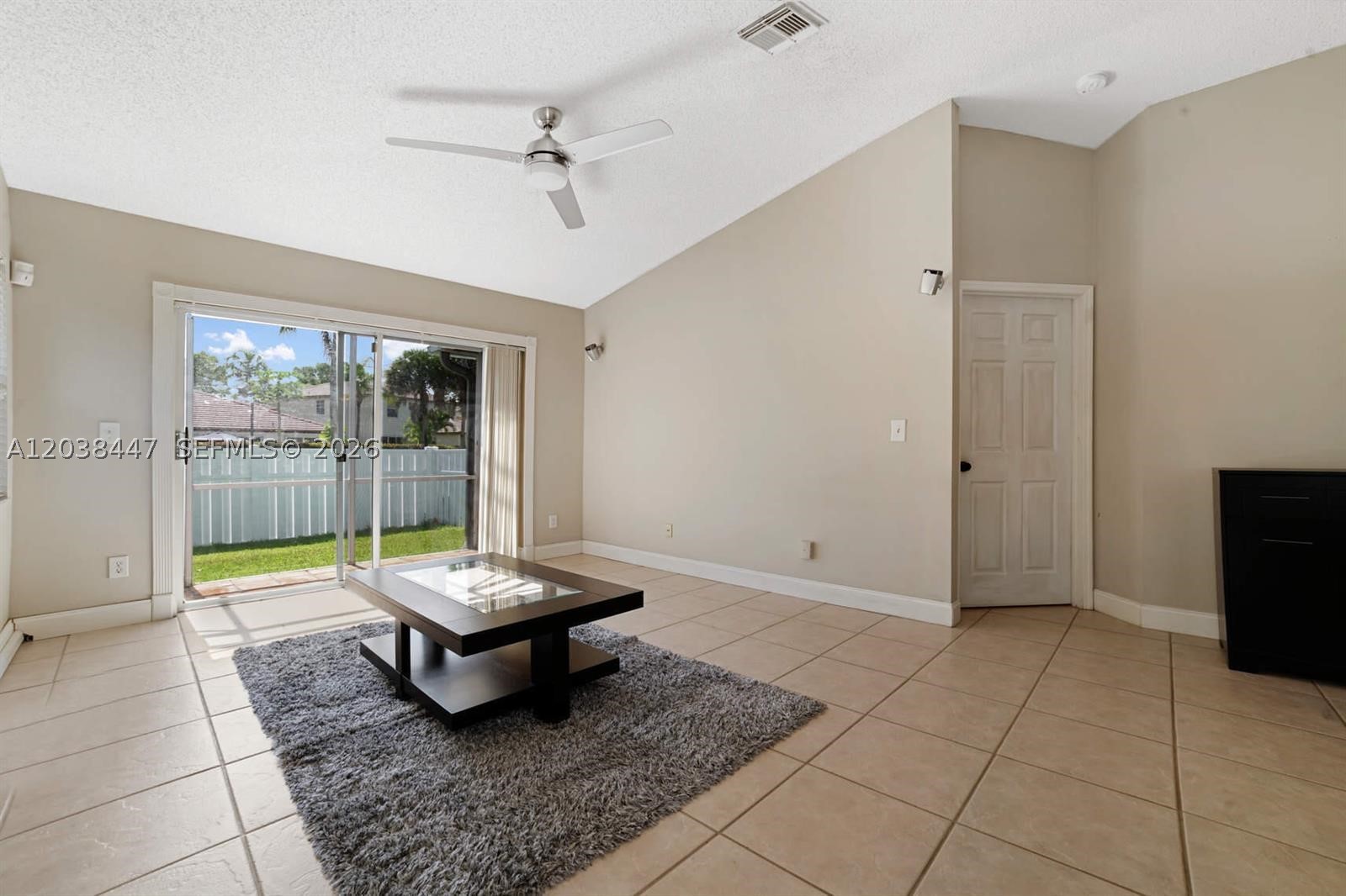 LAKES OF NEWPORT II - Residential Lease