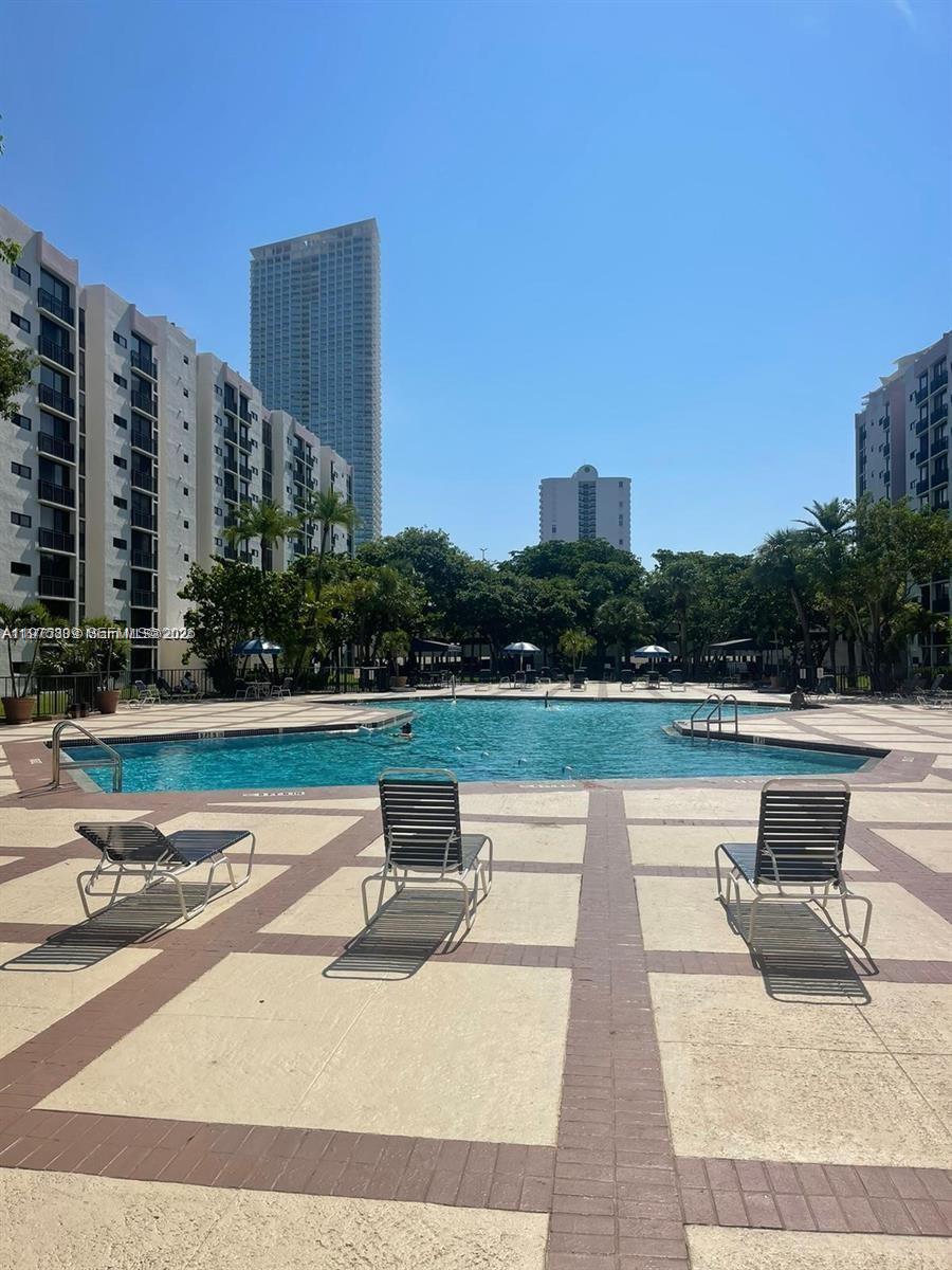 PLAZA OF AMERICAS CONDO - Residential