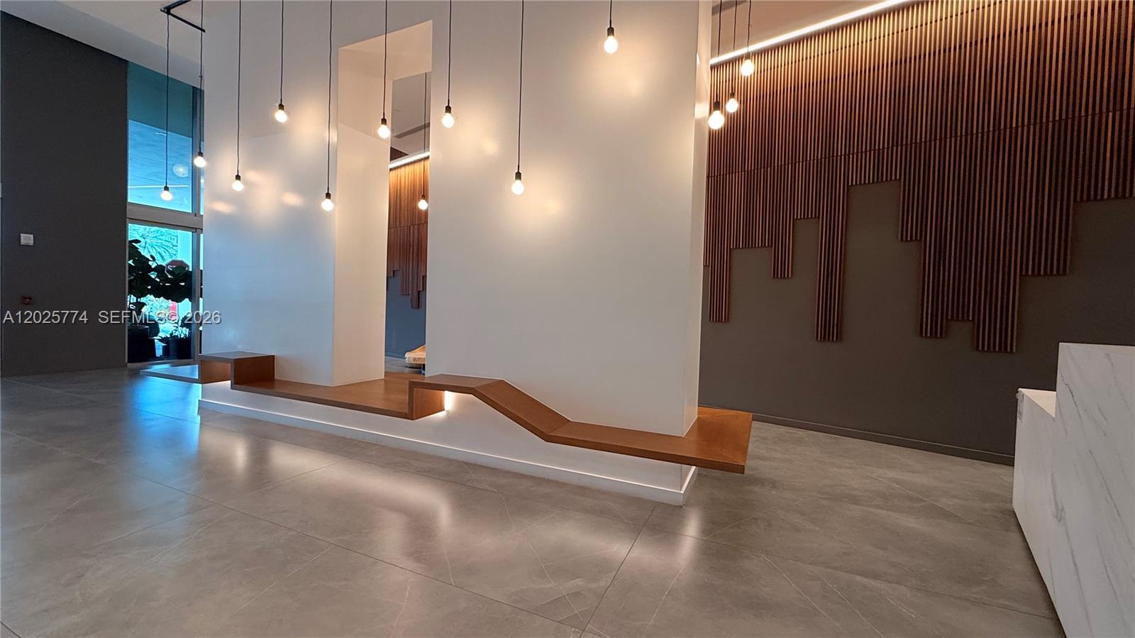 WIND CONDO - Residential Lease