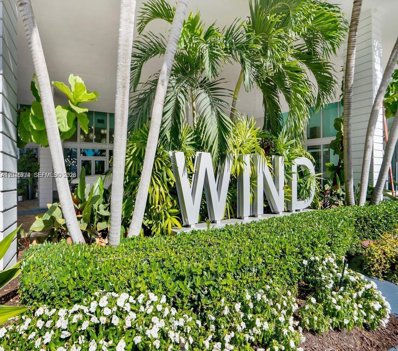 VERY CONFY 1 BEDROOM, 1 BATH + DEN APARTMENT, LOCATED IN THE EXCLUSIVE WIND BY NEO! BEAUTIFUL
RIVER AND BAY PARTIAL VIEW OBSTRUCTED BY THE SPECTACULAR BRICKELL SKYLINE, BUILDING FEATURES
STATE OF THE ART GYM, INDOOR RACQUET BALL COURT, PARTY ROOM, THEATER, STEAM ROOM, SAUNA, KIDS
PLAYROOM, POOL AND JACUZZI AREA. WALKING DISTANCE TO BRICKELL CITY CENTRE, MARY BRICKELL VILLAGE,
PUBLIX, METRO MOVER AND MORE... LOCATION, LOCATION, LOCATION!