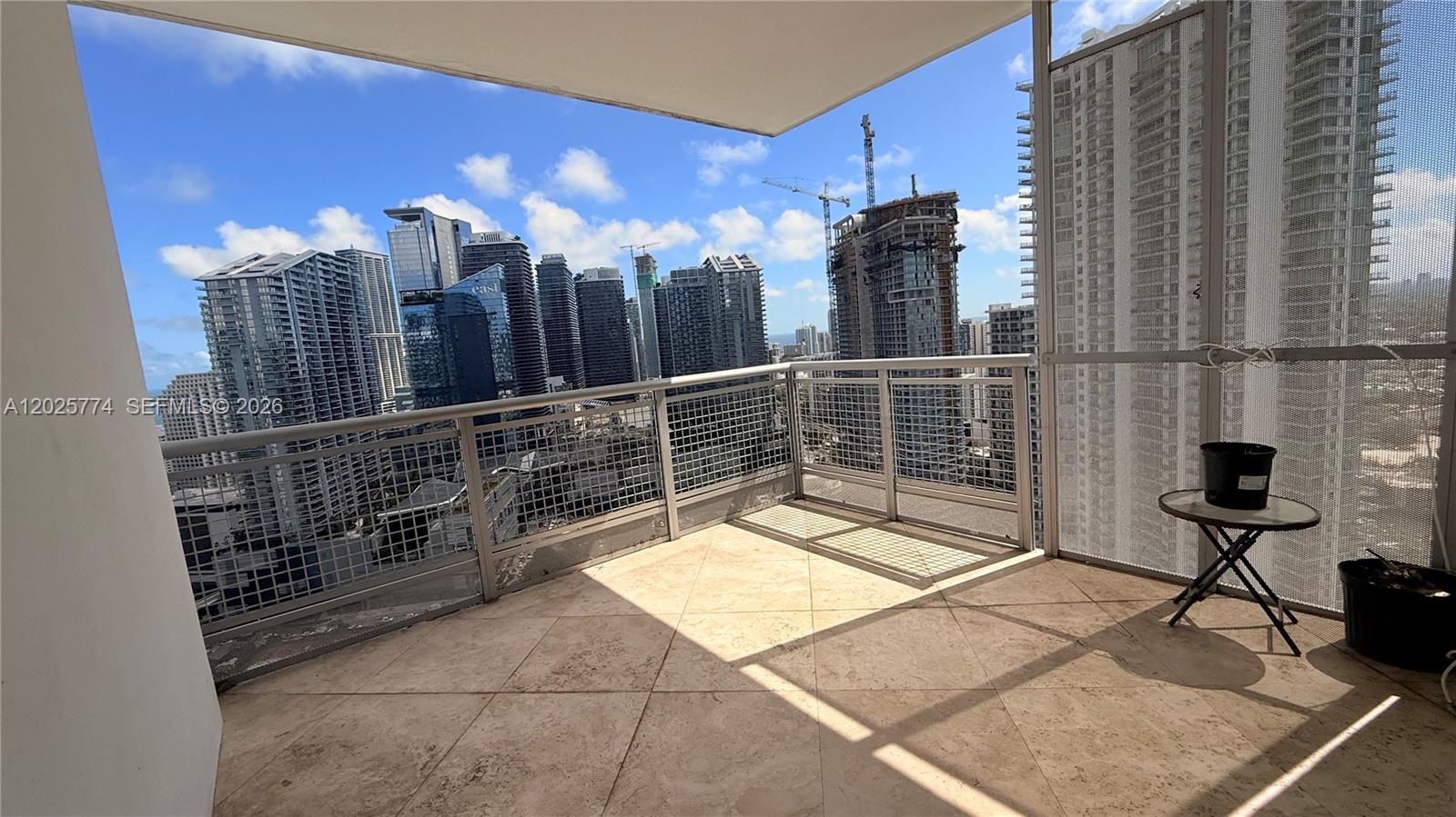 WIND CONDO - Residential Lease