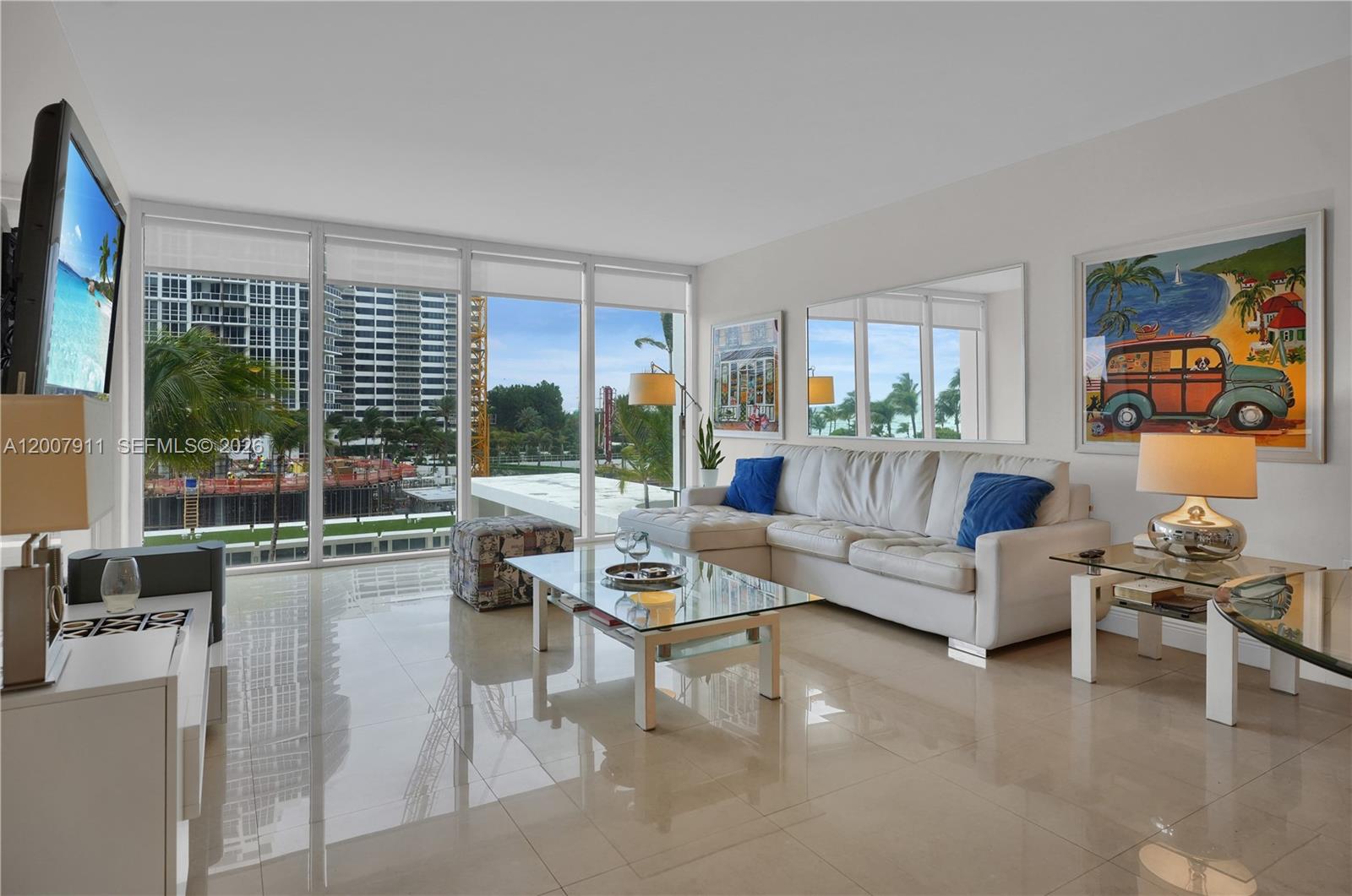 HARBOUR HOUSE - Residential