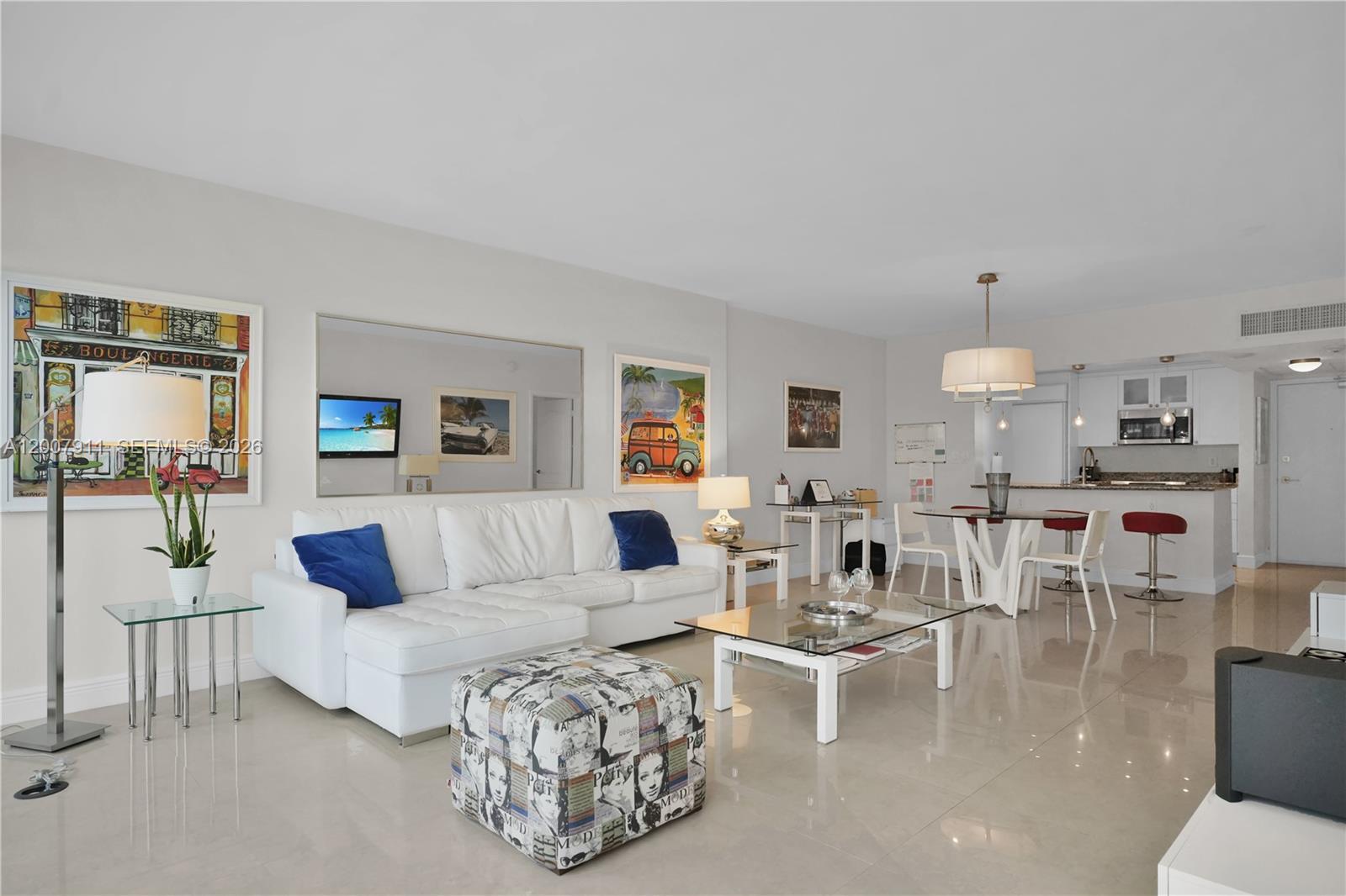HARBOUR HOUSE - Residential