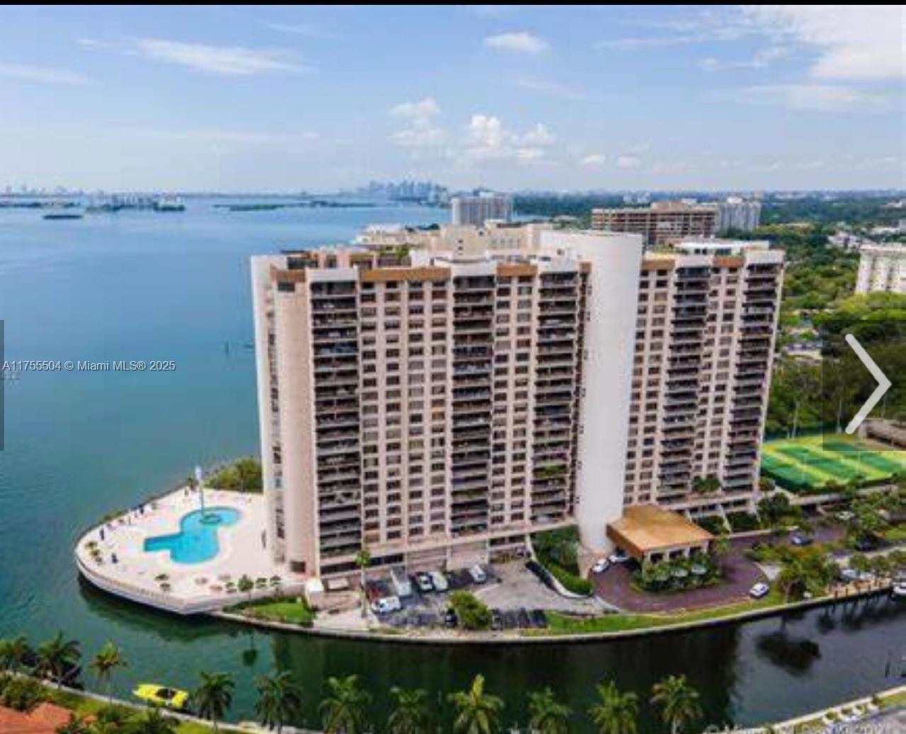 Welcome to your dream home in the Cricket Club. The unit has a huge balcony with exquisite views of the bay. It is a very complete place to live. It has fantastic amenities: pools, multiple basketball and tennis courts, gym, boat dock track, kids playground, card room, library, beauty salon and more. Gated community, Concierge and Valet 24/7. It has 1 covered car space and 1 place in Valet. 1 Storage. Gorgeous 2 BR & 3 BR, 1.950 sq ft, plus 230 sq ft terrace unit. Condo features a spacious floor plan with lots of natural light.The unit is ready for any remodeling that you want to do, in this beautiful point where the Cricket Club is in addition to being close to several commercial areas and restaurants.Also offers breathtaking water and sunrise/sunset views. This home truly has it all.