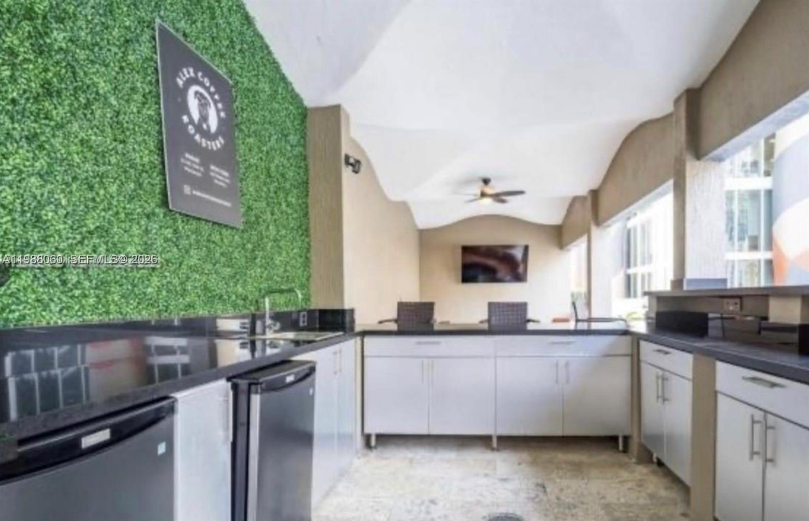 50 BISCAYNE CONDO - Residential