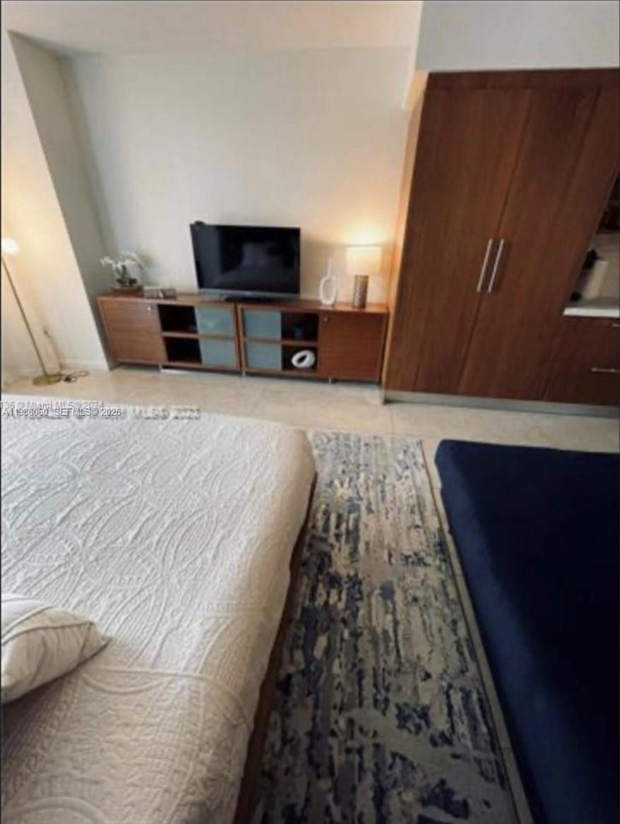 50 BISCAYNE CONDO - Residential