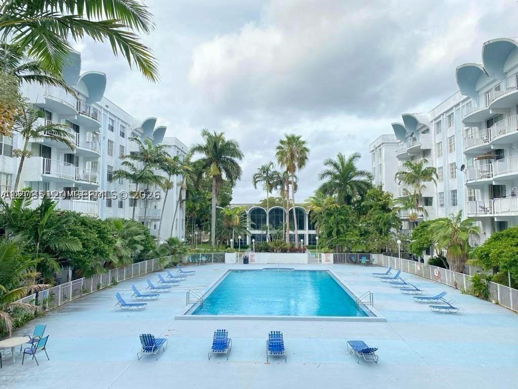 MONTECARLO CONDO - Residential