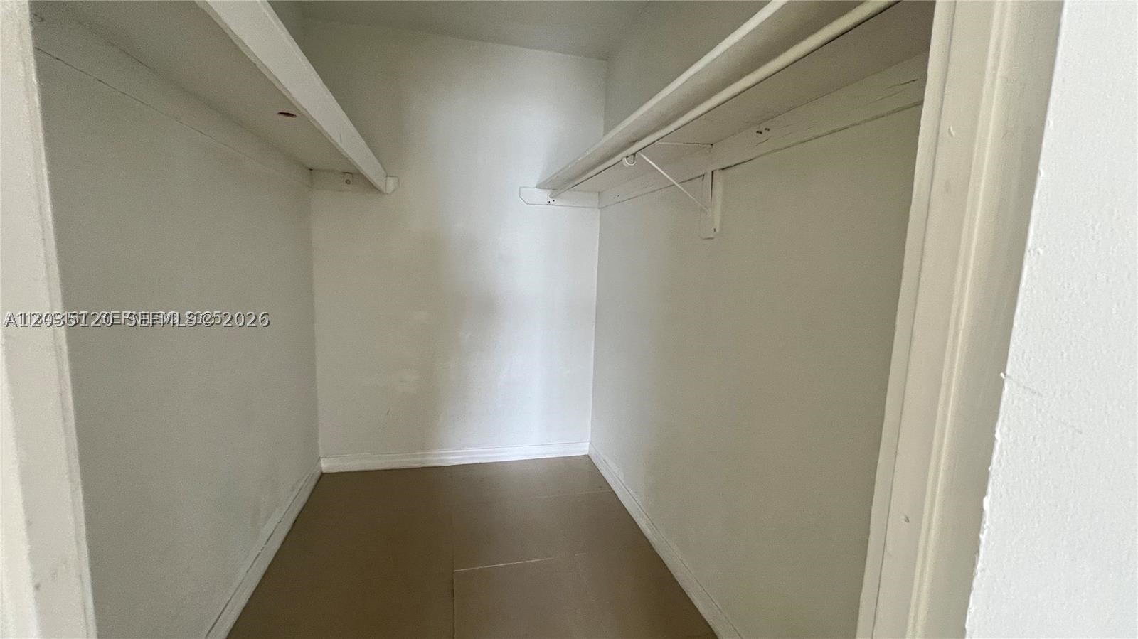 MONTECARLO CONDO - Residential