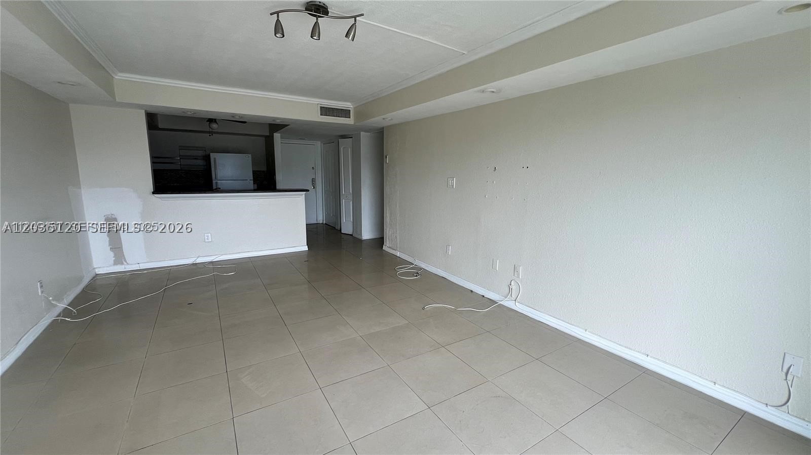 MONTECARLO CONDO - Residential