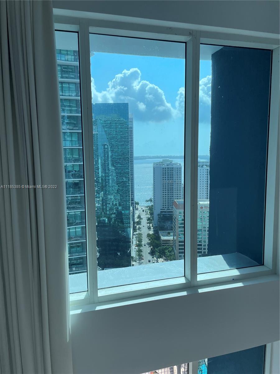 INFINITY AT BRICKELL COND - Residential Lease