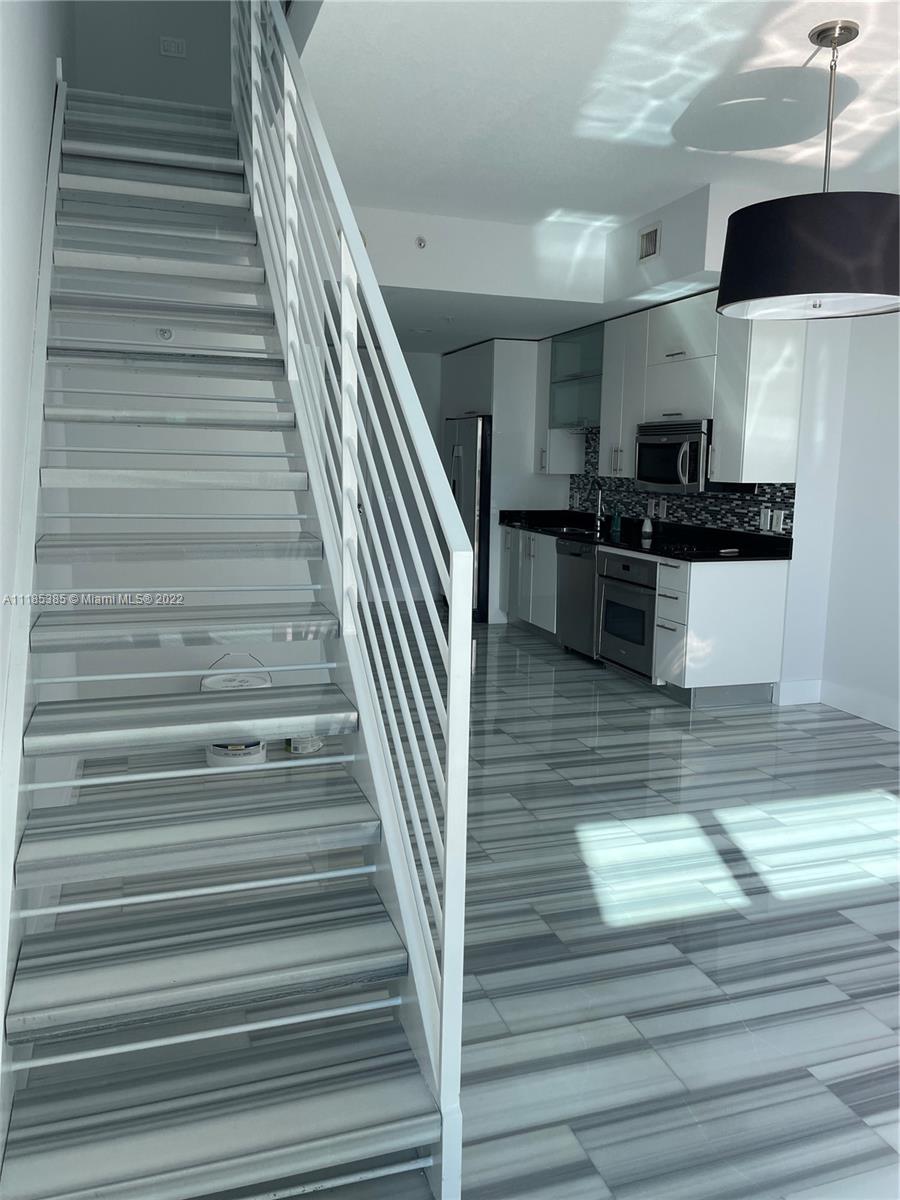 INFINITY AT BRICKELL COND - Residential Lease