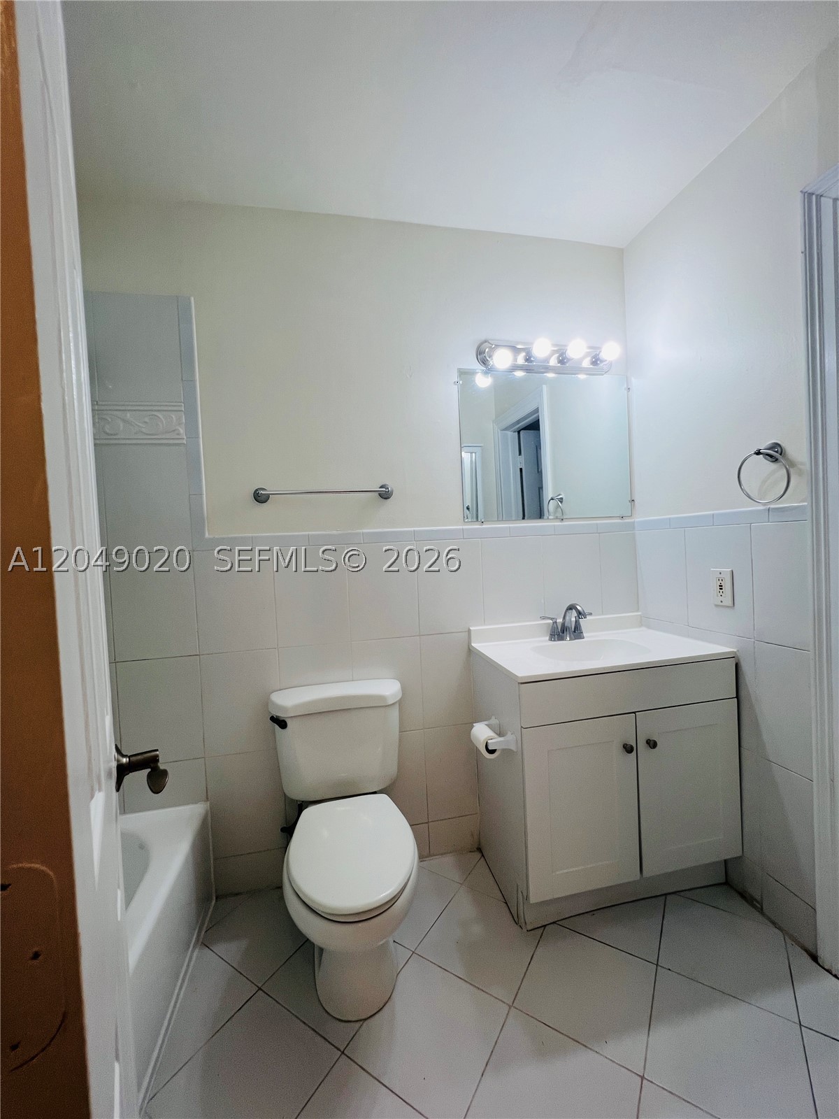 VILLA GARCEZ CONDO - Residential Lease