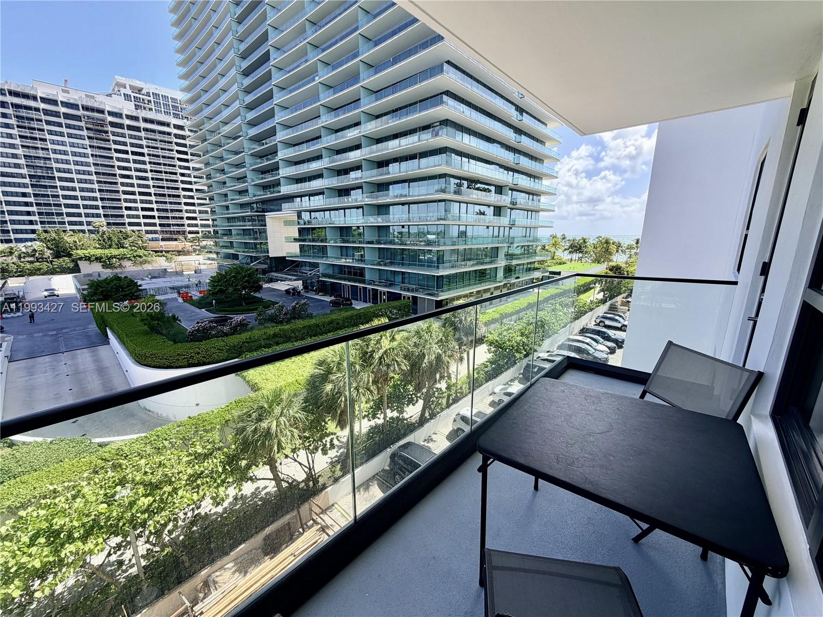 THE PLAZA OF BAL HARBOUR - Residential