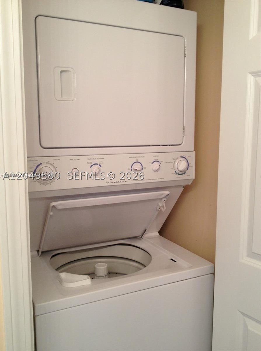 HIALEAH HEIGHTS - Residential