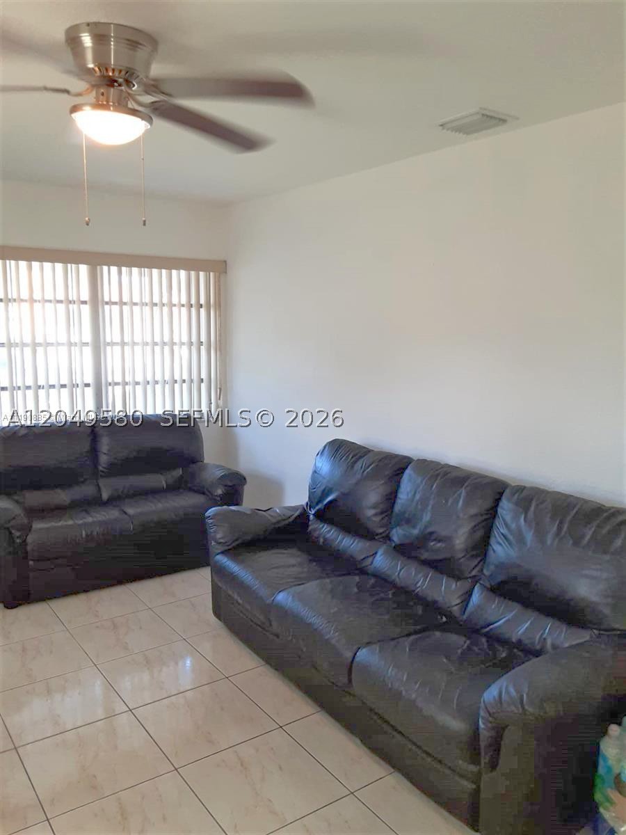 HIALEAH HEIGHTS - Residential