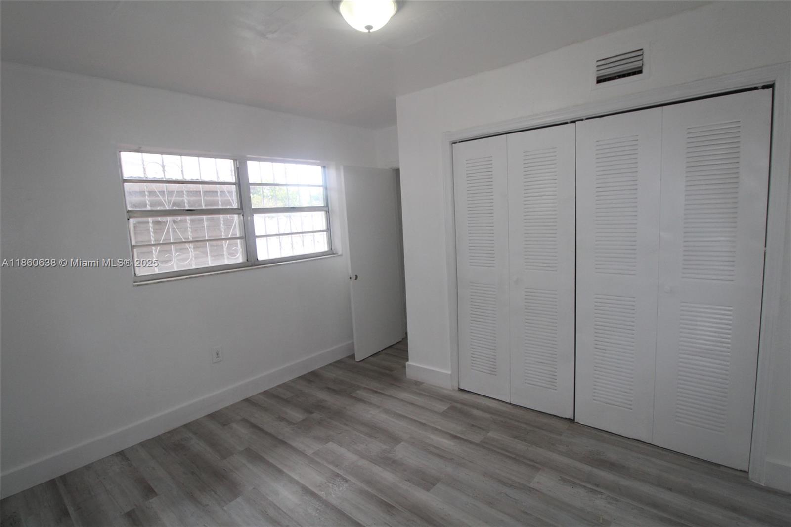 HIALEAH HOMESITES 1ST ADD - Residential