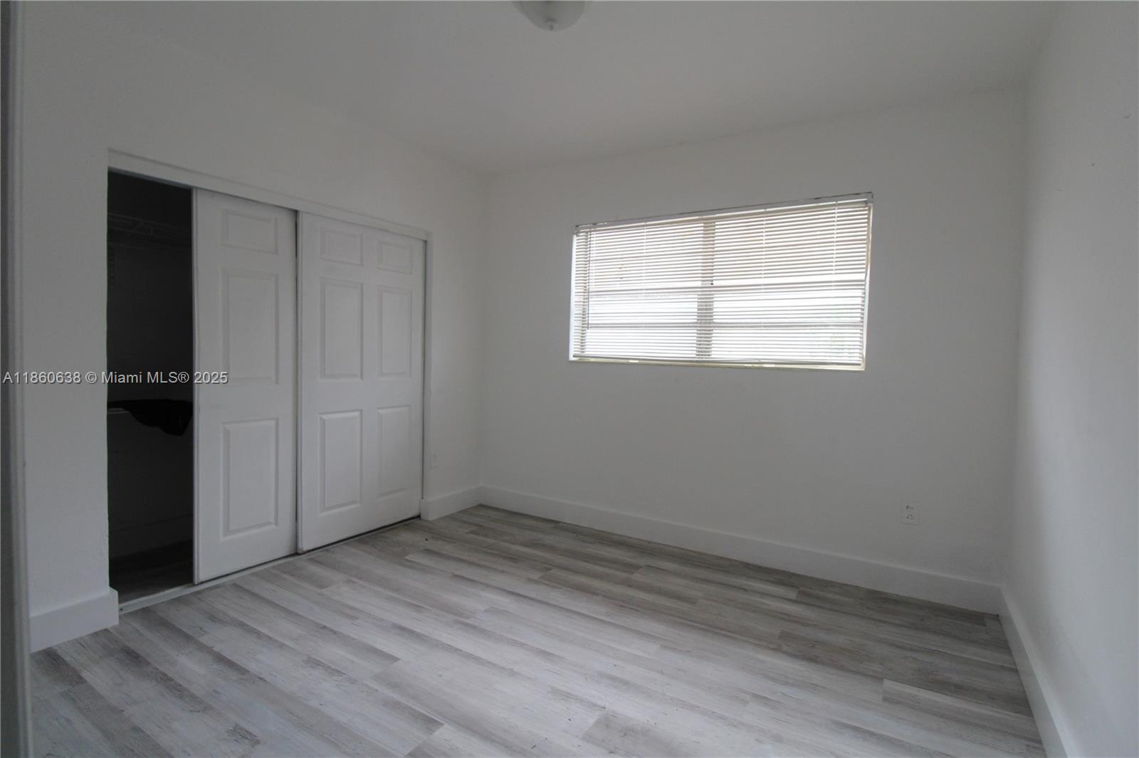 HIALEAH HOMESITES 1ST ADD - Residential