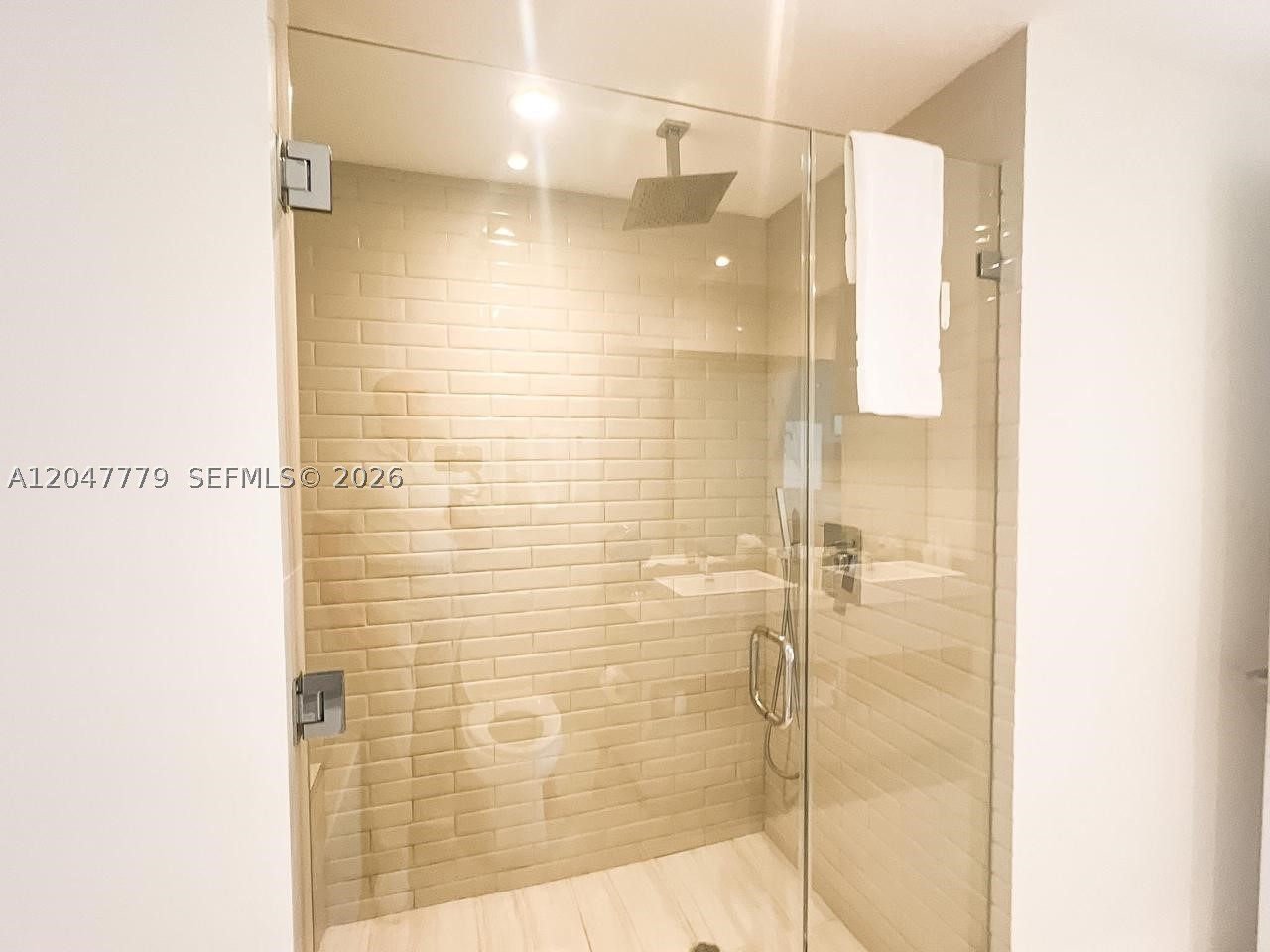 4010 SOUTH OCEAN CONDO - Residential