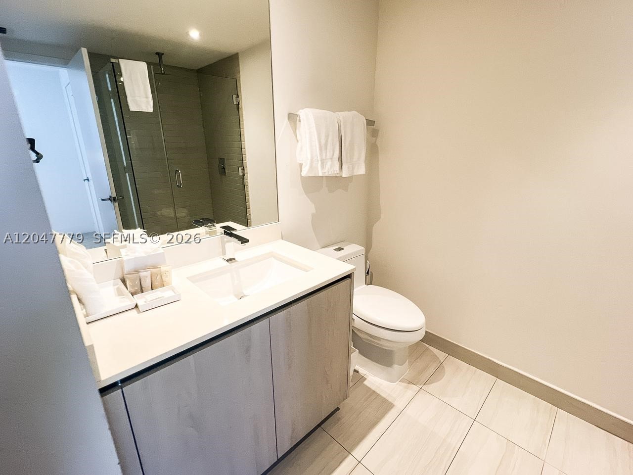 4010 SOUTH OCEAN CONDO - Residential