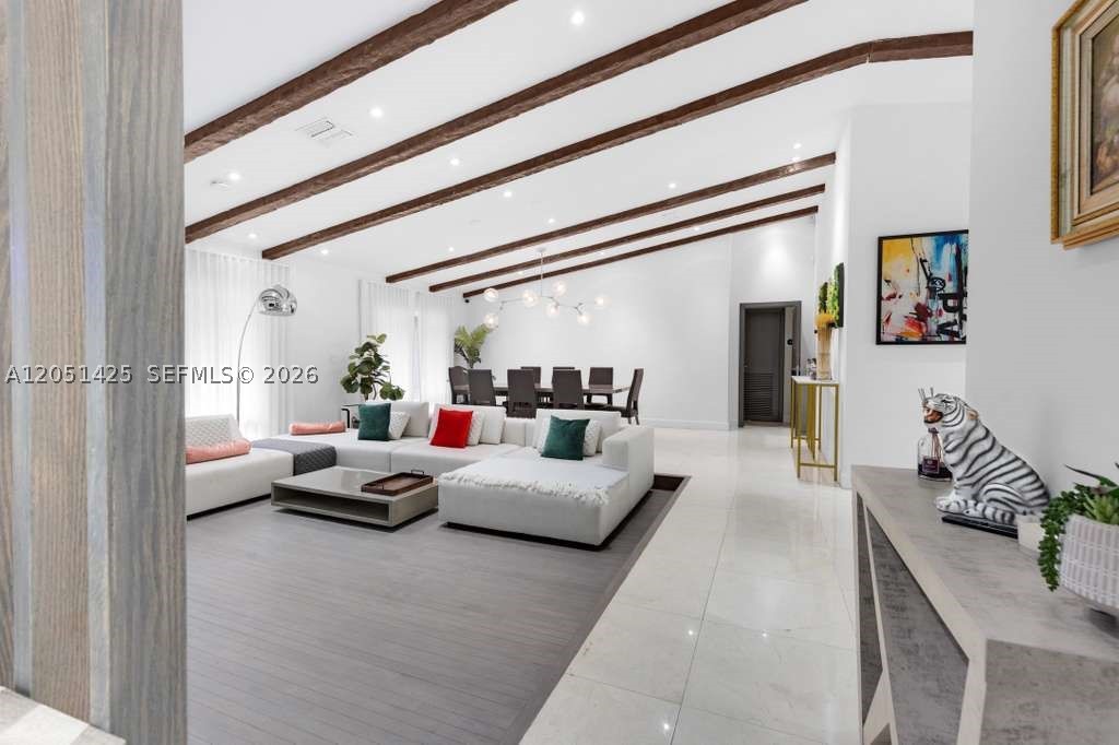EMERALD HILLS SEC 3 - Residential Lease