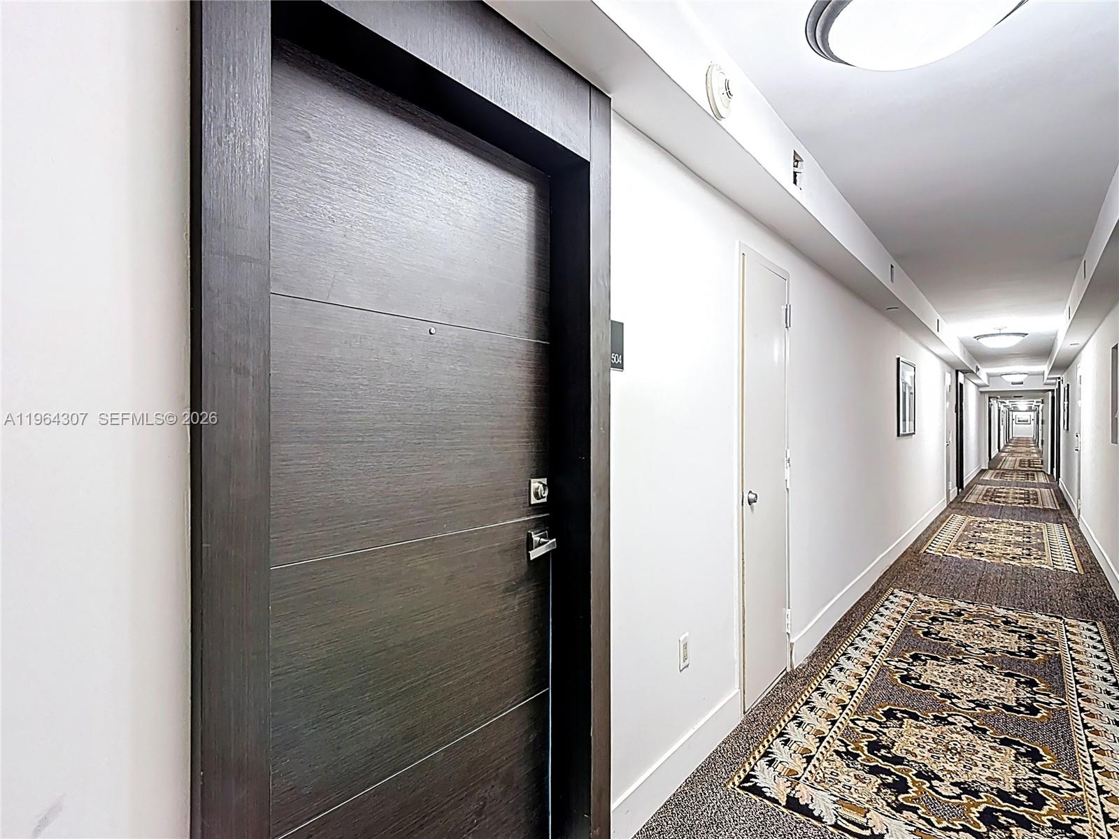 ADMIRALS PORT CONDO-EAST - Residential