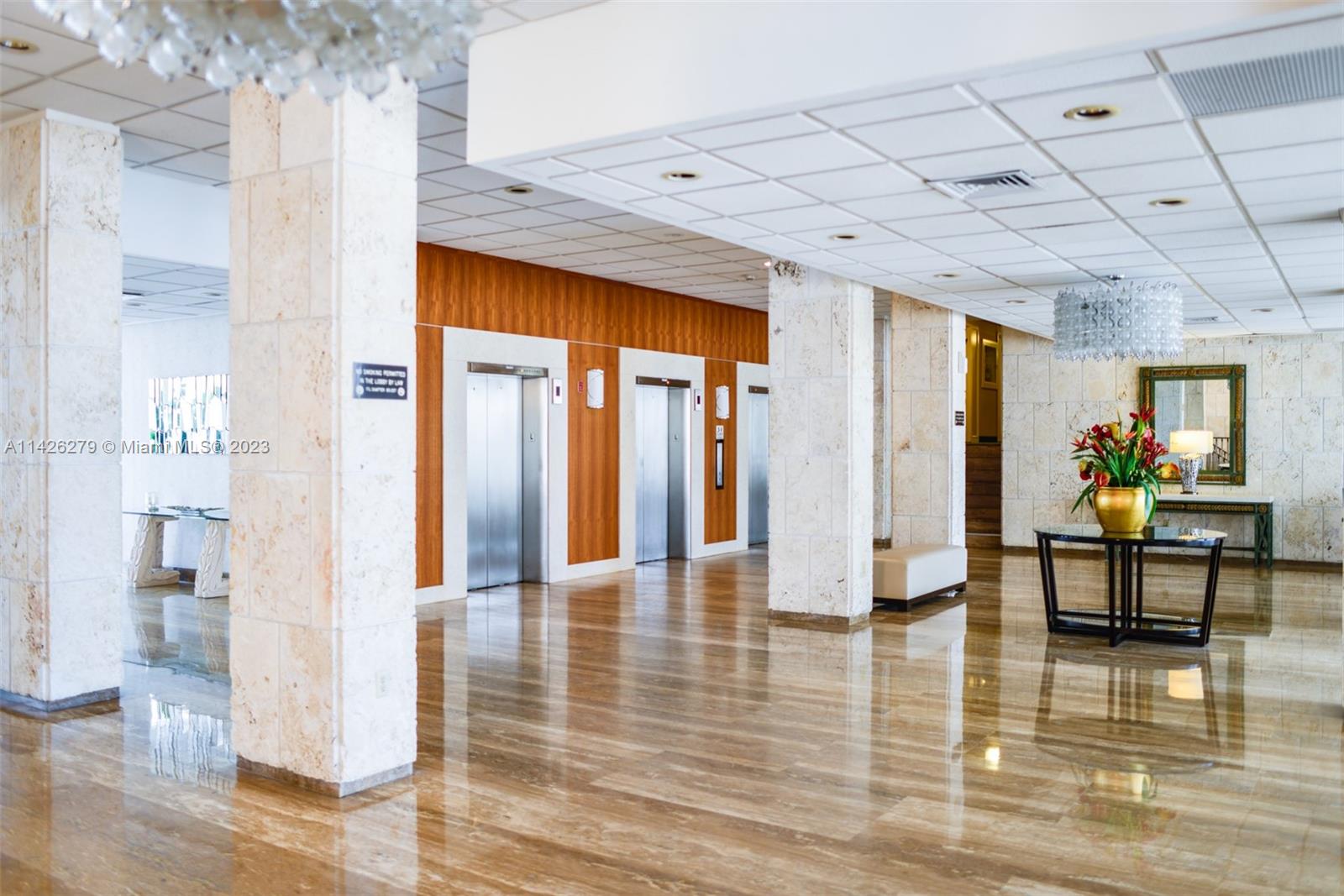 HEMISPHERES CONDO - Residential Lease