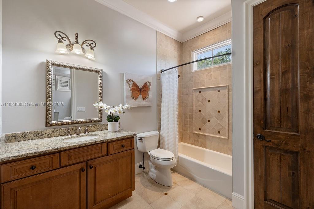 MAITLAND SHORES - Residential