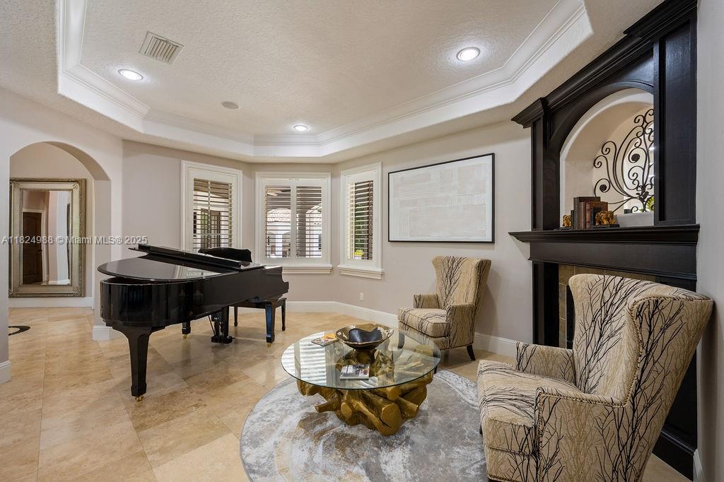 MAITLAND SHORES - Residential