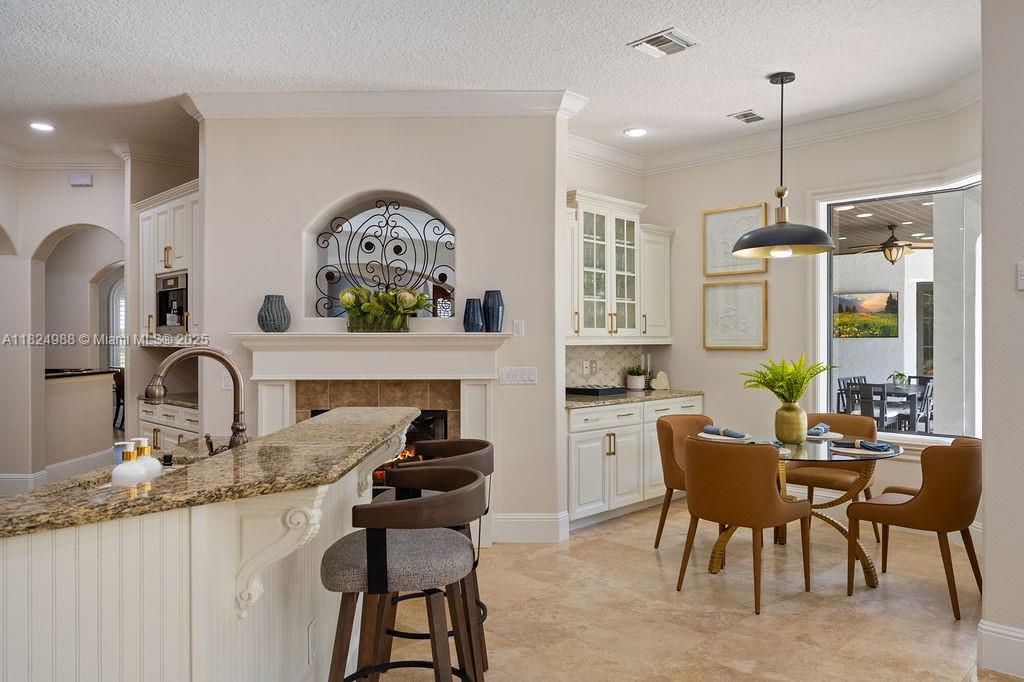MAITLAND SHORES - Residential