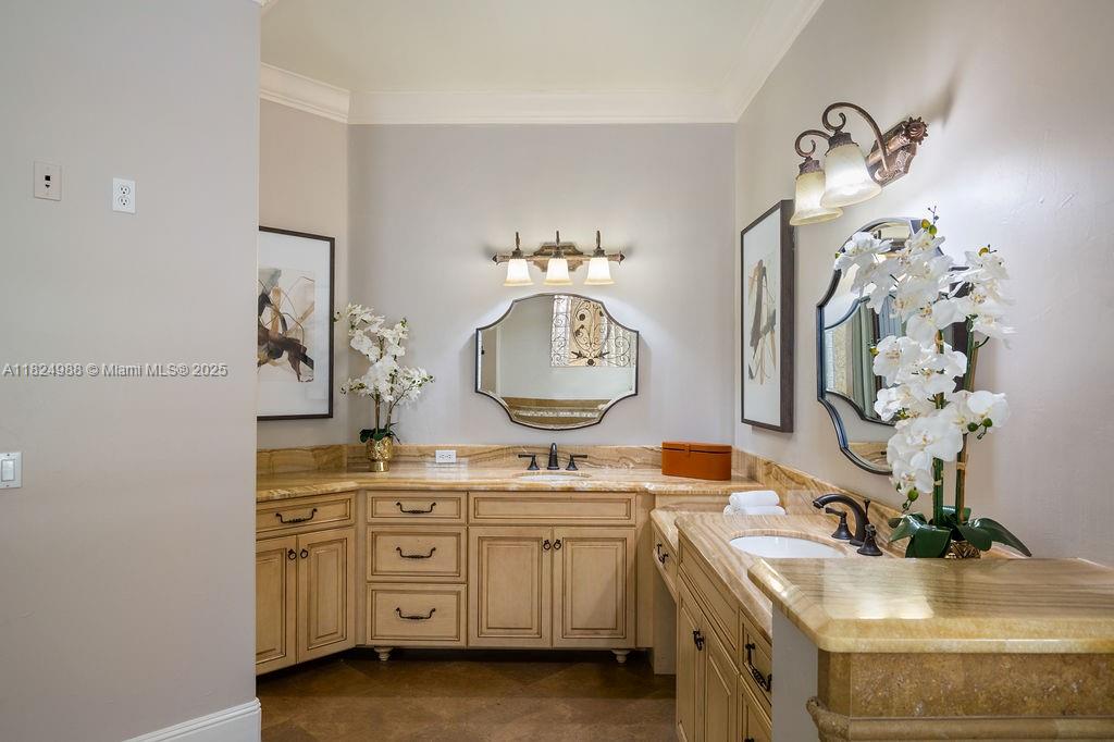 MAITLAND SHORES - Residential