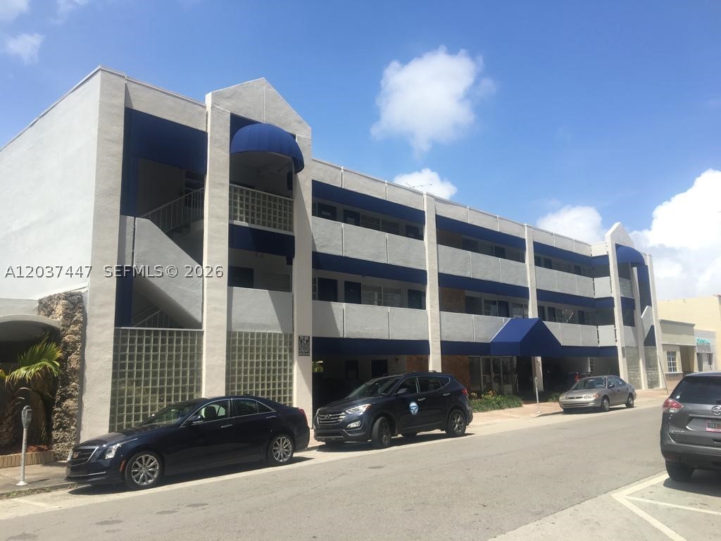 $2,350/Month Flat Fee + Utilities - Prime Office Space Available in the Heart of Coral Gables! Featuring a reception area, two private offices, a private bathroom, as well as an individual central A/C, this exclusive office offers a comfortable and professional environment for your business. Located in one of Miami's most prestigious neighborhoods, this space is ideal for professionals seeking both privacy and convenience. Contact the listing agent today to schedule your private showing!