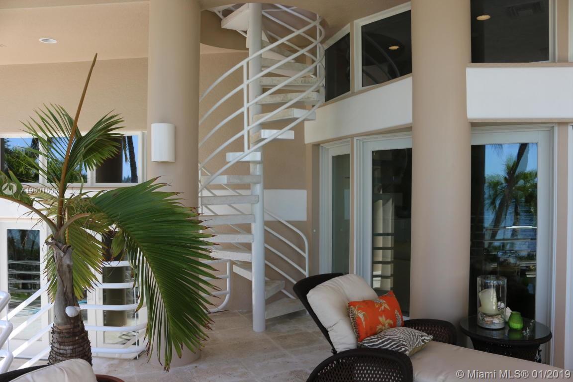 Cahill Pines & Palms - Residential