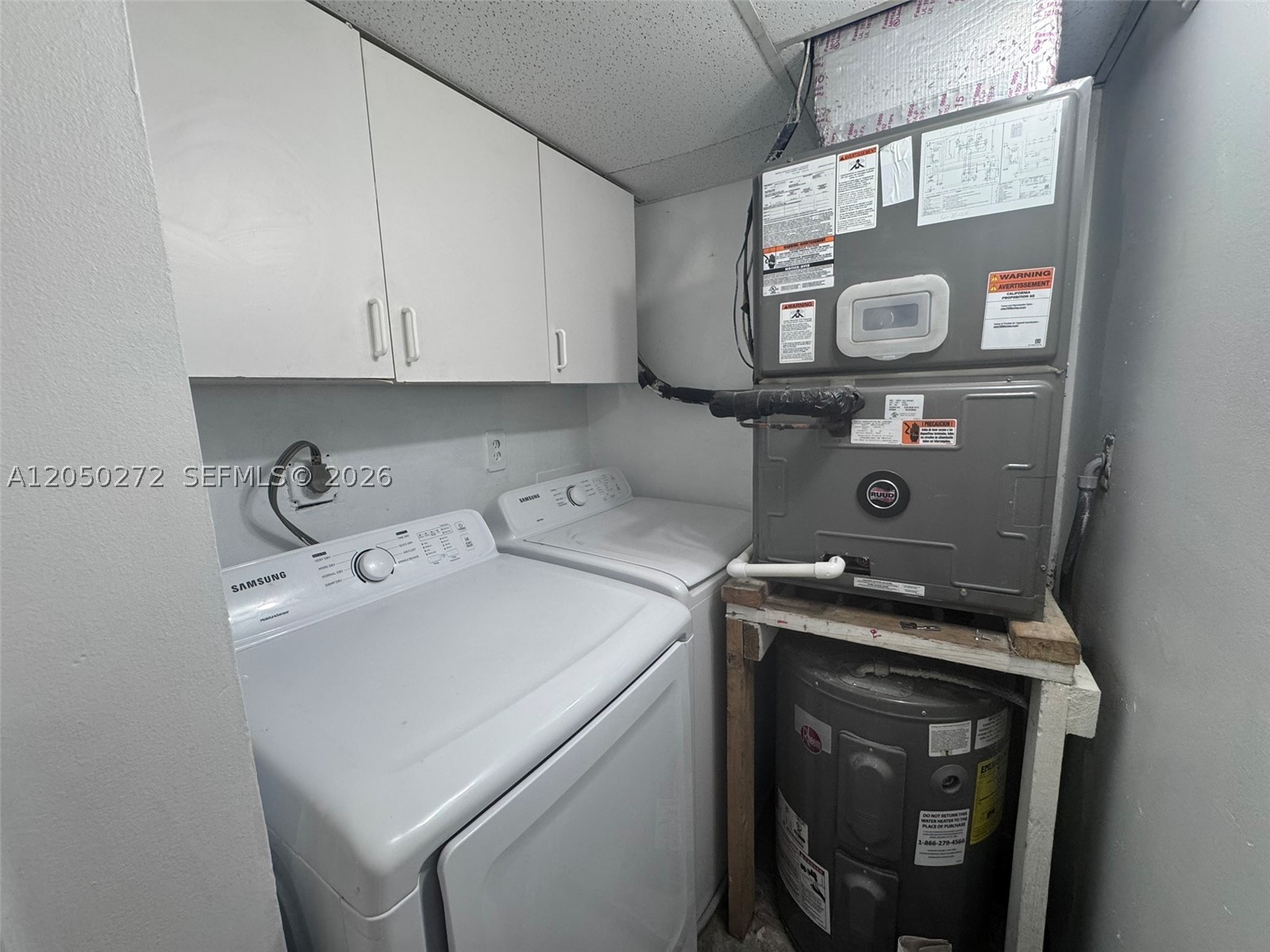 RESIDENCIAL EL PRADO COND - Residential Lease