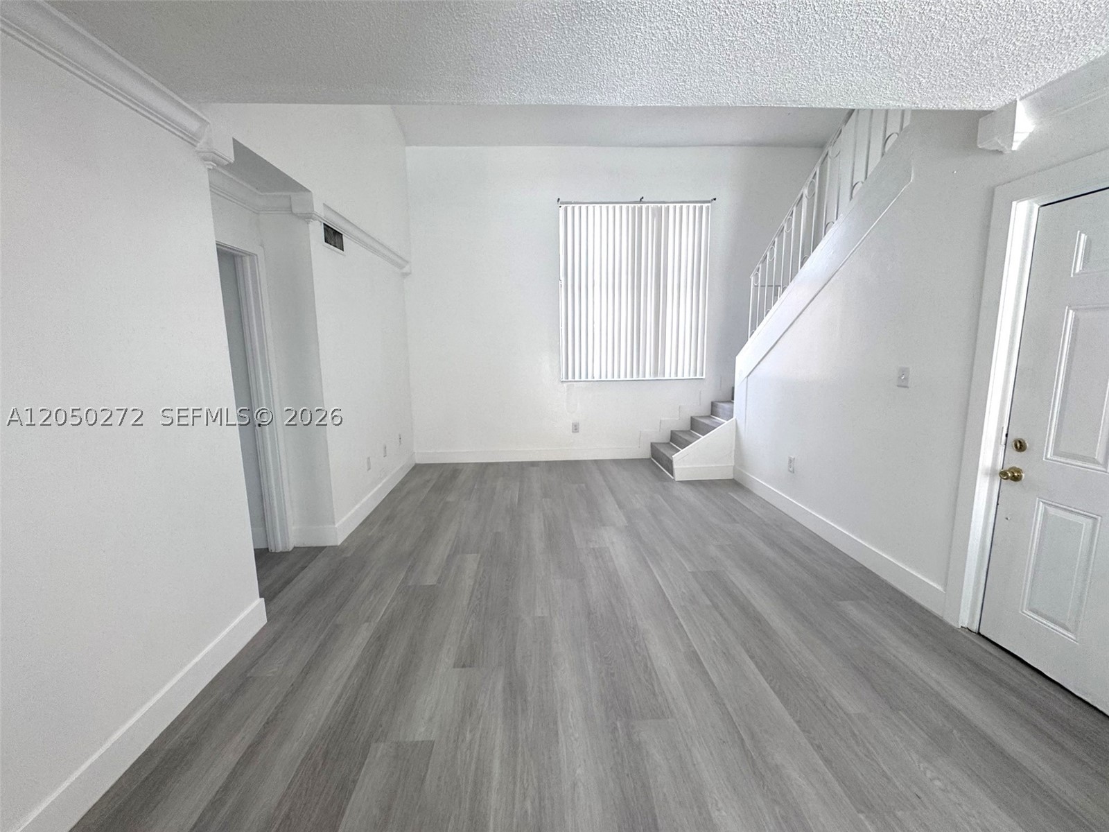 RESIDENCIAL EL PRADO COND - Residential Lease