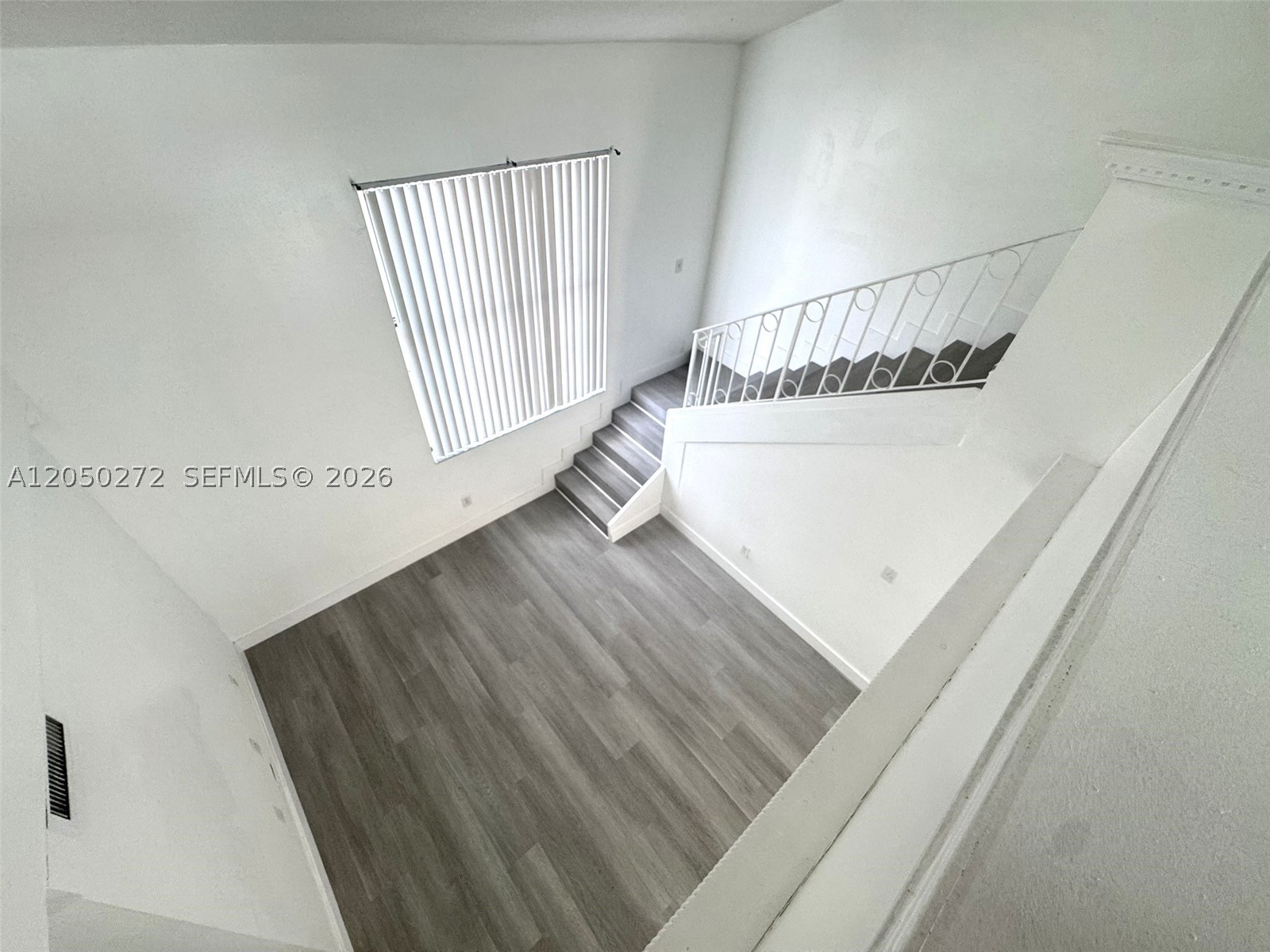 RESIDENCIAL EL PRADO COND - Residential Lease