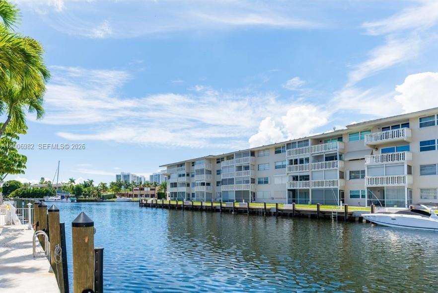 GOLDEN HORN SOUTH CONDO - Residential
