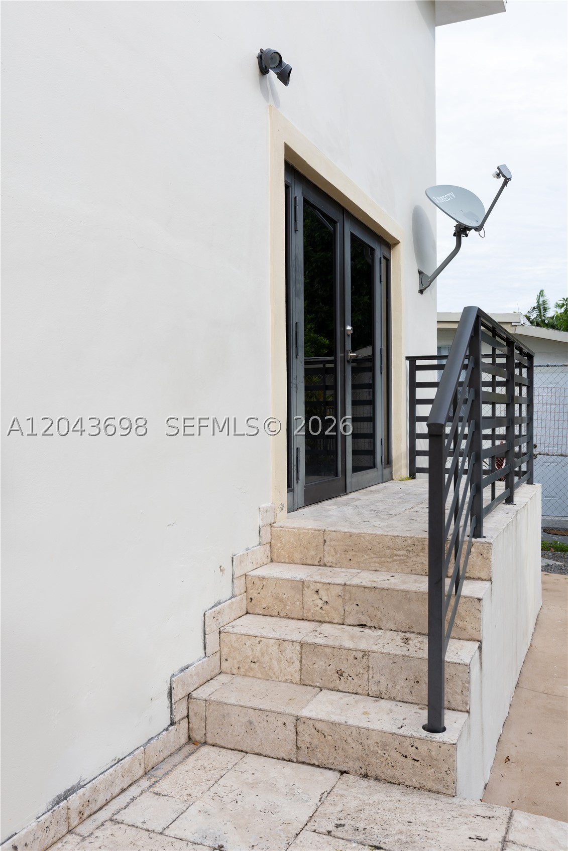 WEST FLAGLER CENTER - Residential Lease