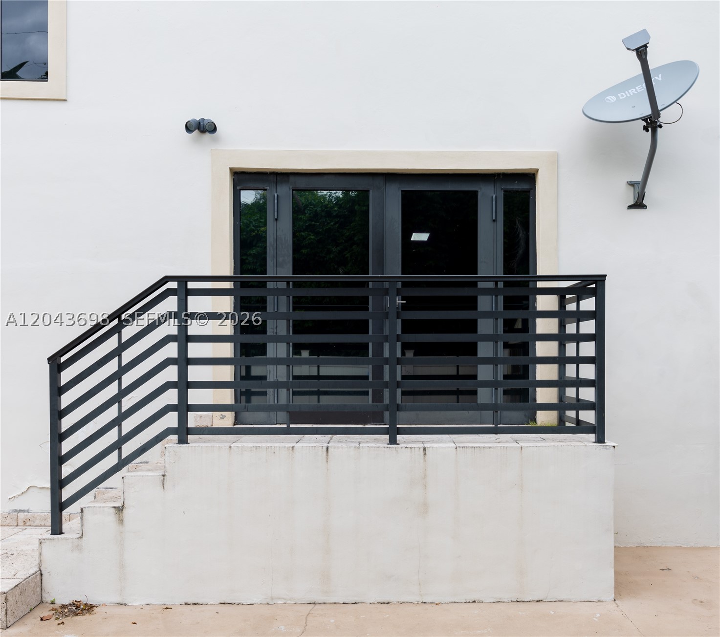 WEST FLAGLER CENTER - Residential Lease