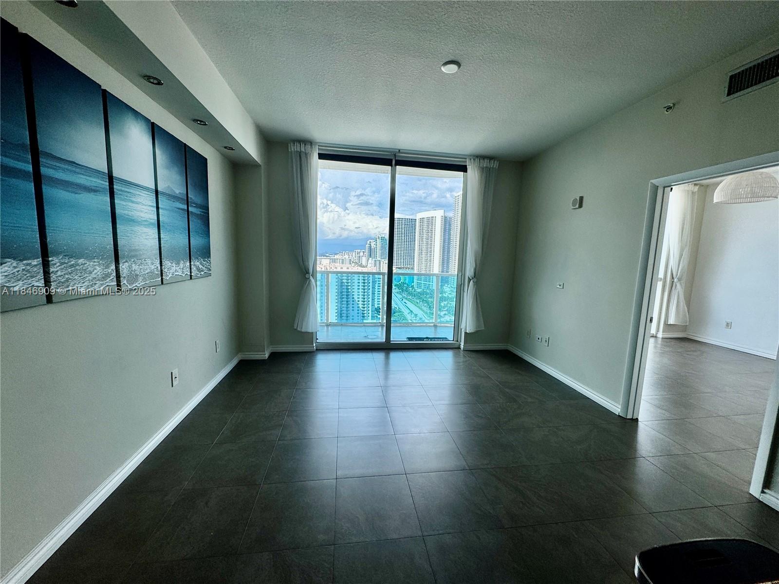 OCEAN MARINE YACHT CLUB C - Residential