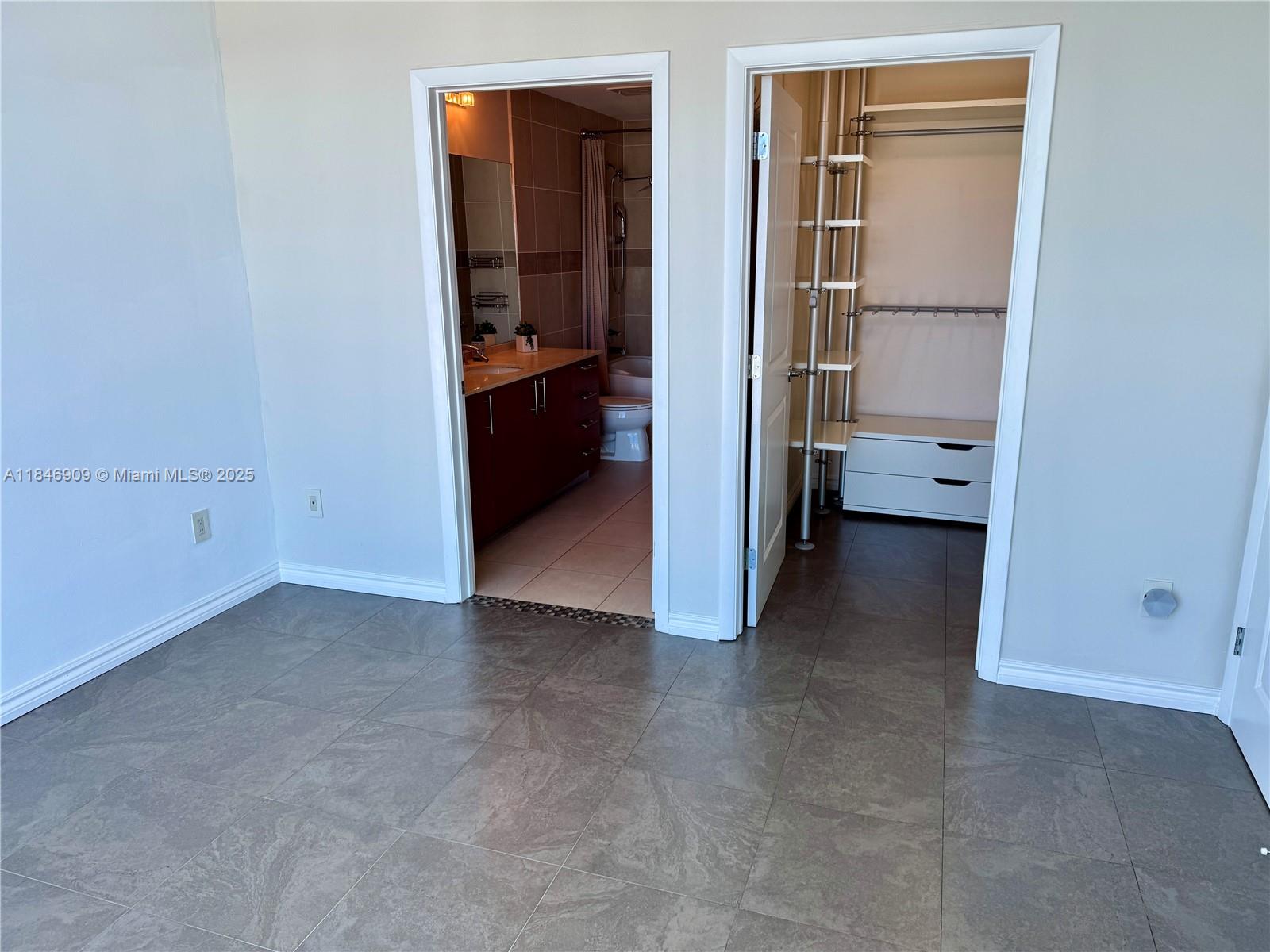 OCEAN MARINE YACHT CLUB C - Residential