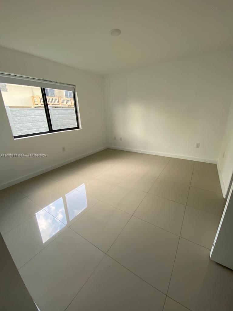 Los MolinosNew Development - Residential Lease