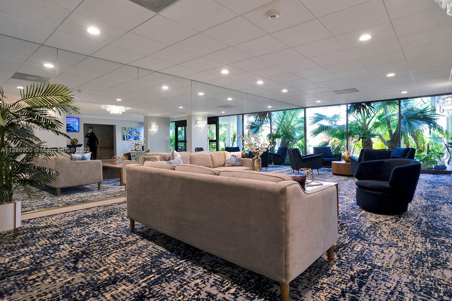 HILLCREST EAST 25 CONDO - Residential